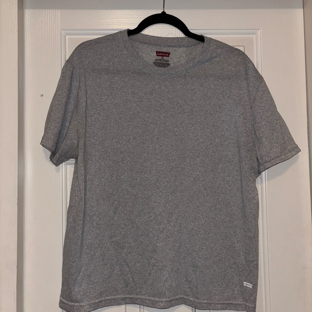 Levi's Classic Gray Short Sleeve Tee